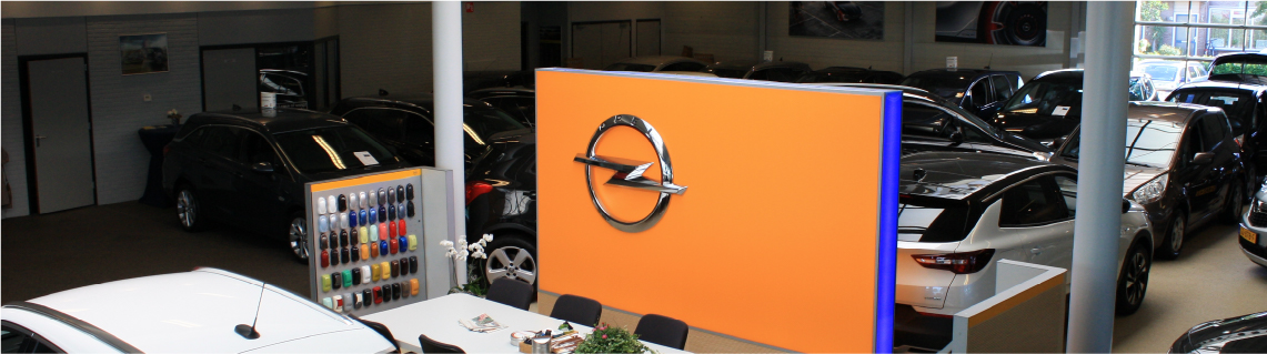 showroom banner